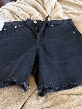 J.Crew Black Mid-Length Denim Shorts – Size 28 – Raw Hem